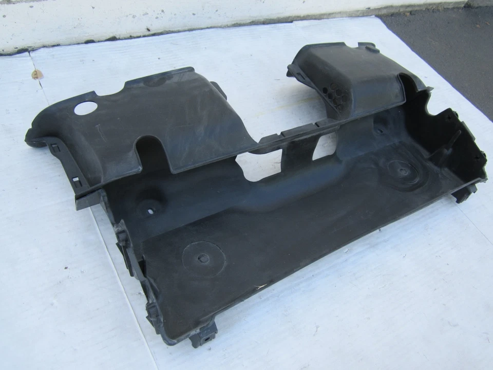 dp50730 Porsche 911 GT3 2022 2023 2024 Radiator Air Duct Cooling Shroud OEM - Image 2 of 4