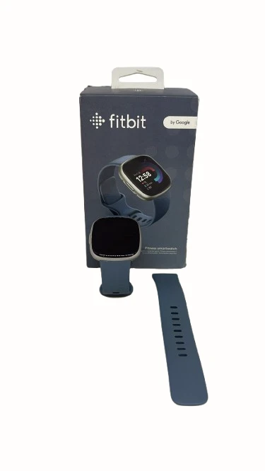 Fitbit Versa 4 Smartwatch, GPS, Bluetooth, Heart Rate, Fitness Tracker Platinum - Image 4 of 4