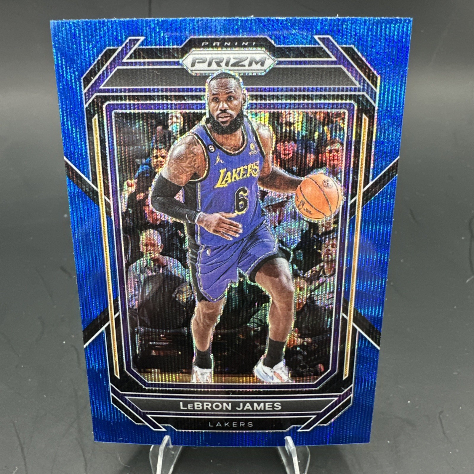2022-23 Panini Prizm Lakers LeBron James #134 Asia Blue Wave Prizm1 SP