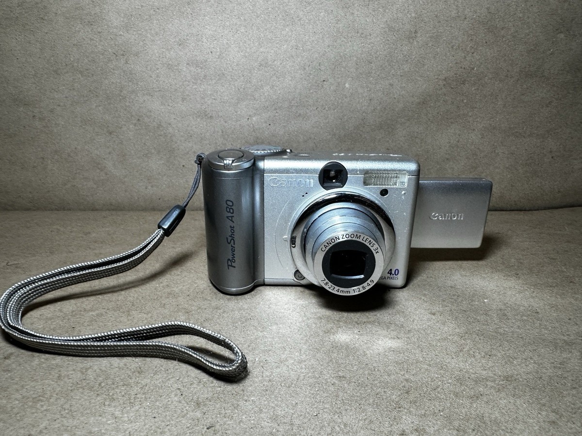 Canon PowerShot A80 ☆ジャンク品 CANON PowerShot A80 Digital Camera, 4MP, Unique Accessories