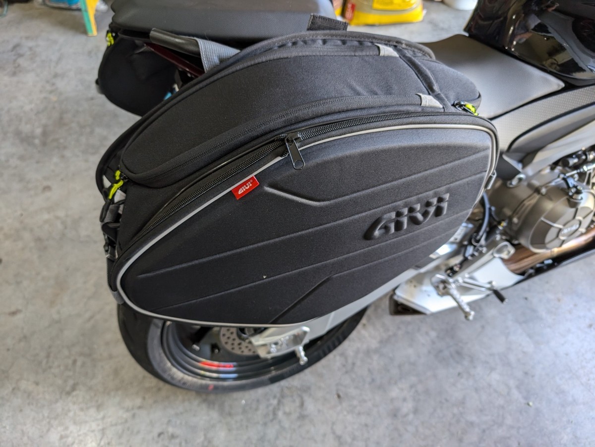 バッグ RT-225117 GIVI TR6709 + EA101B Soft Side Bag Aprilia Tuono 660 2021-2025 | eBay