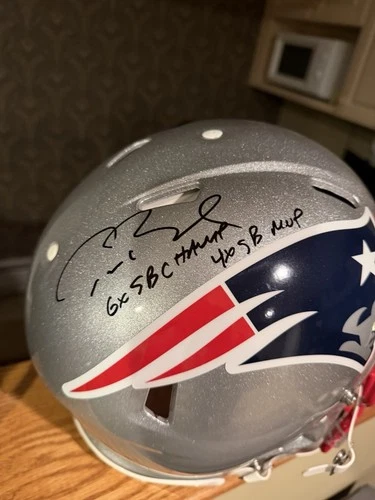 Tom Brady Patriots Autograph NFL Authentic Helmet Fanatics Holo #PHLTBR0472