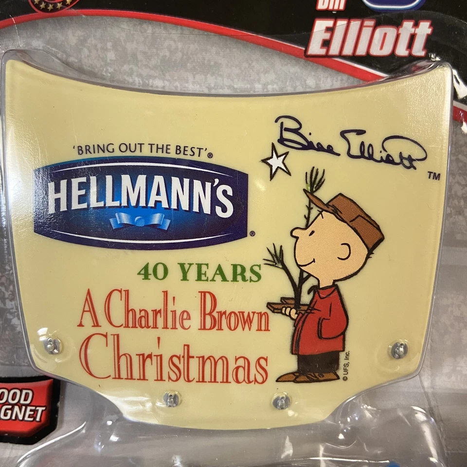 Coche Bill Elliott #6 A Charlie Brown Christmas Hellman's 2006 Winners Circle 1:64 Foto 4 de 4