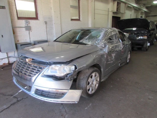Used Front Right Door Window Regulator Front fits: 2006 Volkswagen Passat electr Foto 4 de 4