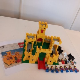 LEGO 375 YELLOW CASTLE KING MINIFIG SOLDIER HORSE LEGOLAND