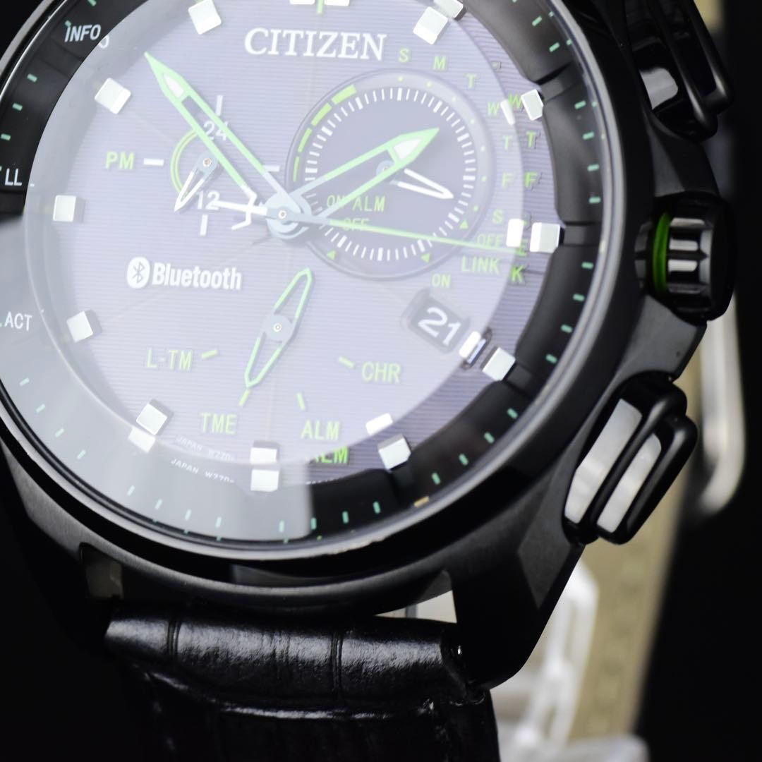 CITIZEN W770-T022871 Eco-Drive Bluetooth Solar Black Green 48mm
