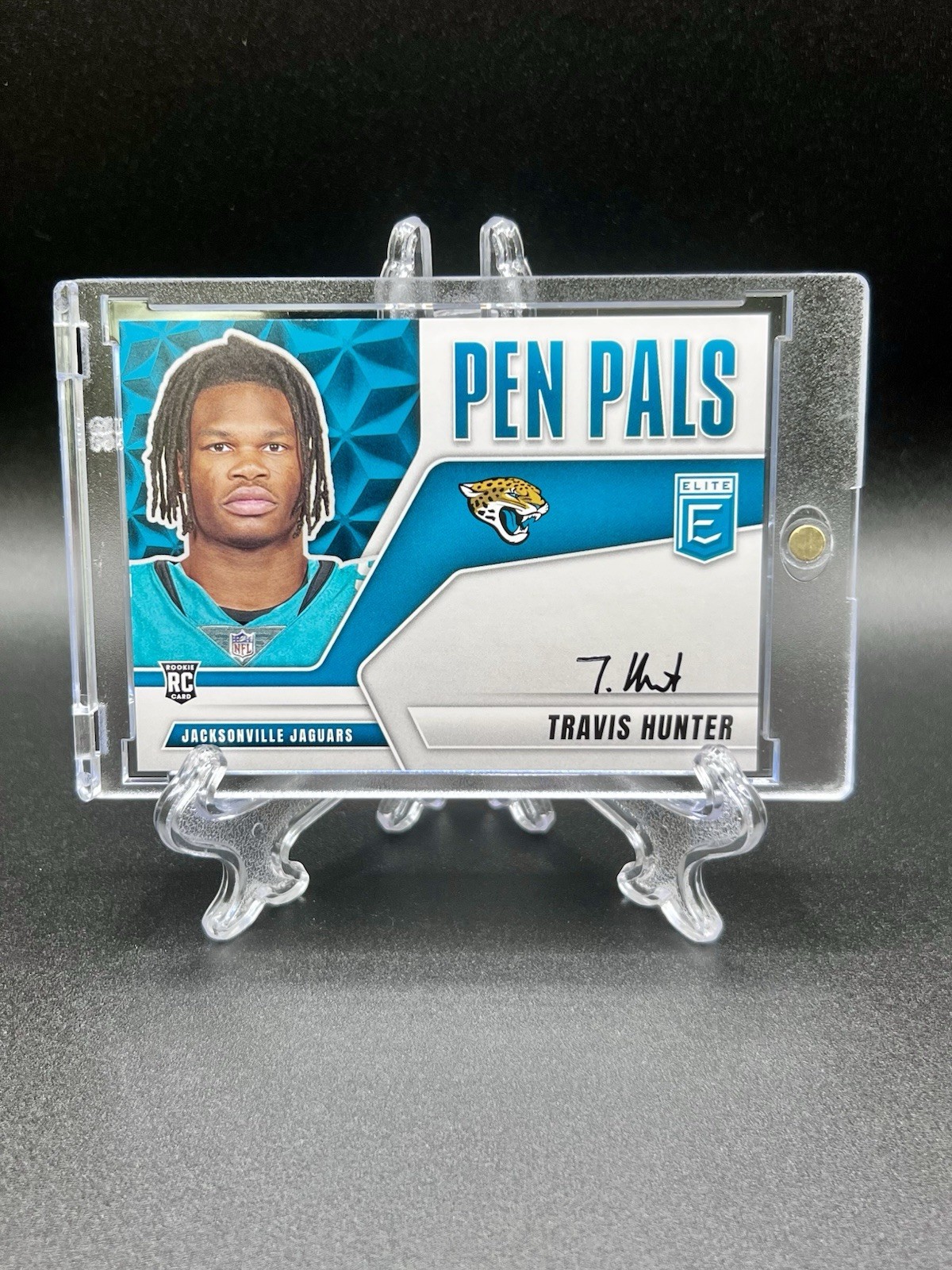 2025 Panini Donruss Elite Pen Pals Travis Hunter Rookie Auto Black RC Jaguars