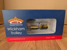 Bachmann 32-993 OO Gauge BR Engineers Yellow Wickham Trolley with Wasp Stipes