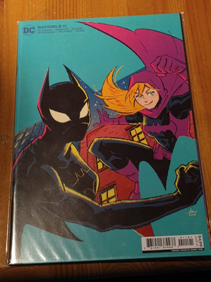 DC Comic- BATGIRLS  #11  Variant Cover / Neuwertig
