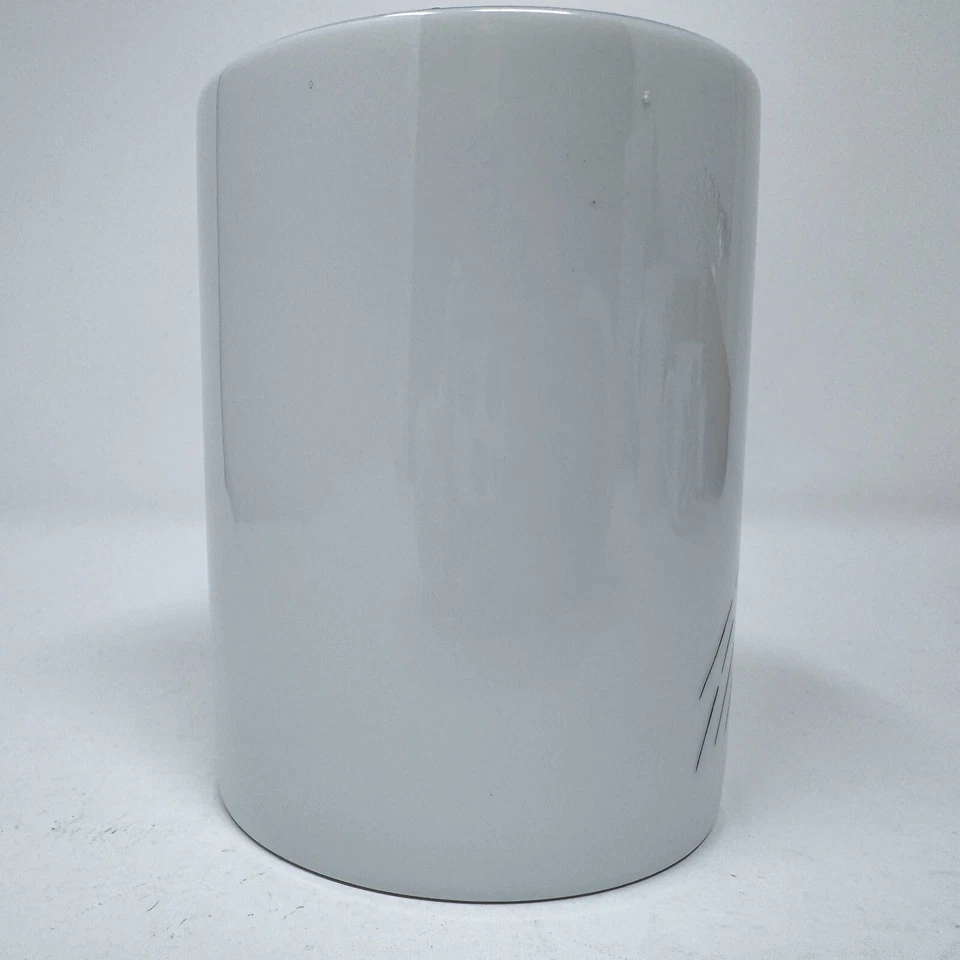 Caneca de porcelana Pottery Barn REINDEER COMET 12 oz feita no Japão Natal em excelente estado usado - Imagem 4 de 4