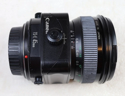 2004 CANON TS-E 45mm Tilt/Shift Lens f2.8, Very Good Condition, Works Perfectly!