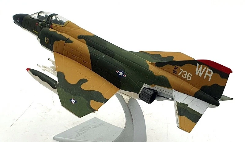 Corgi 1/72 Scale AA33218 - McDonnell F-D Phantom USAFE RAF Suffolk 1970 - Image 3 of 4