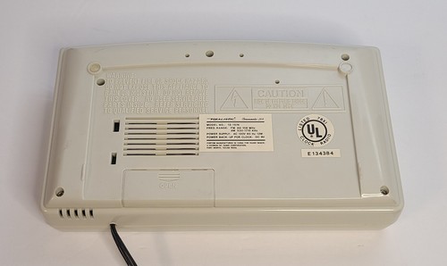 Vintage Realistic Chromomatic 264 AM/FM Clock Radio Night Light - Picture 8 of 8