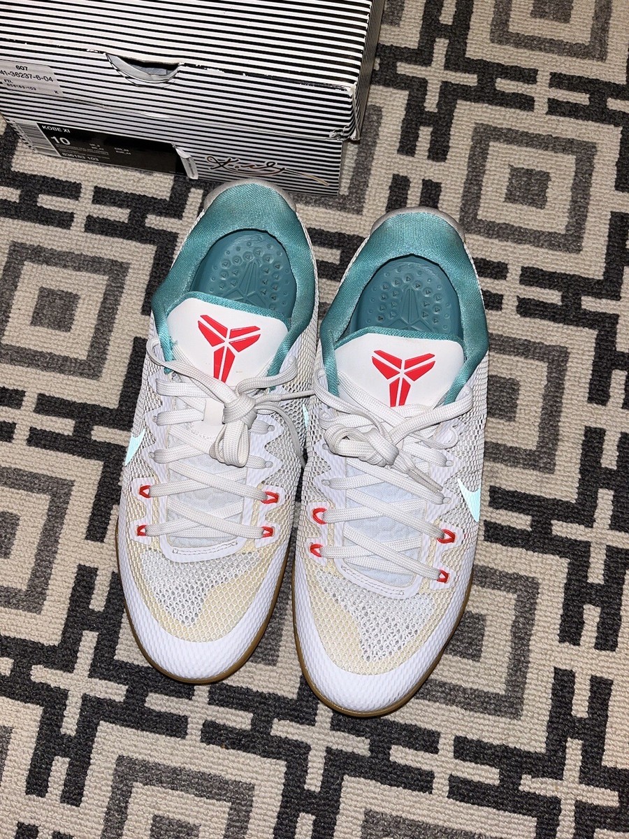 Size 10 Nike Kobe 11 EM Low Summer 2016 Miami White Teal
