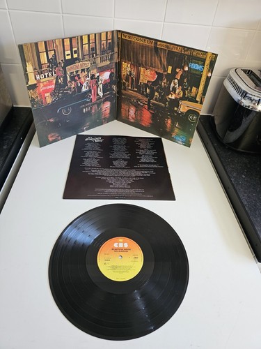 Neil Diamond Vinyl LP,jazz Singer, Beautiful Noise,20 Golden Greats,love Songs + - Picture 9 of 19