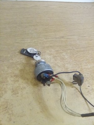 Western Star/Pollak 192-3 Ignition Switch W/Key