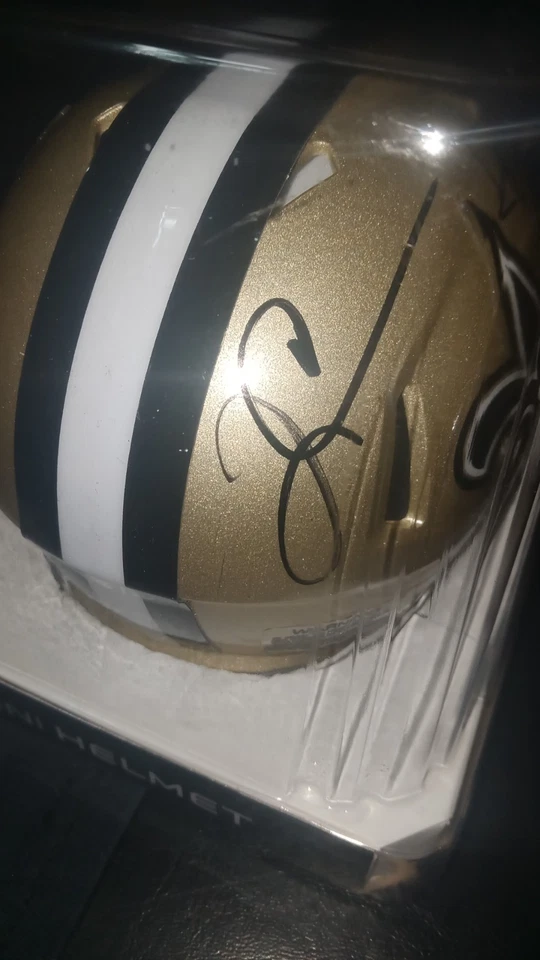 DREW BREES Signed/Autographed New Orleans Saints Mini Helmet Beckett🔥 - Image 3 of 4