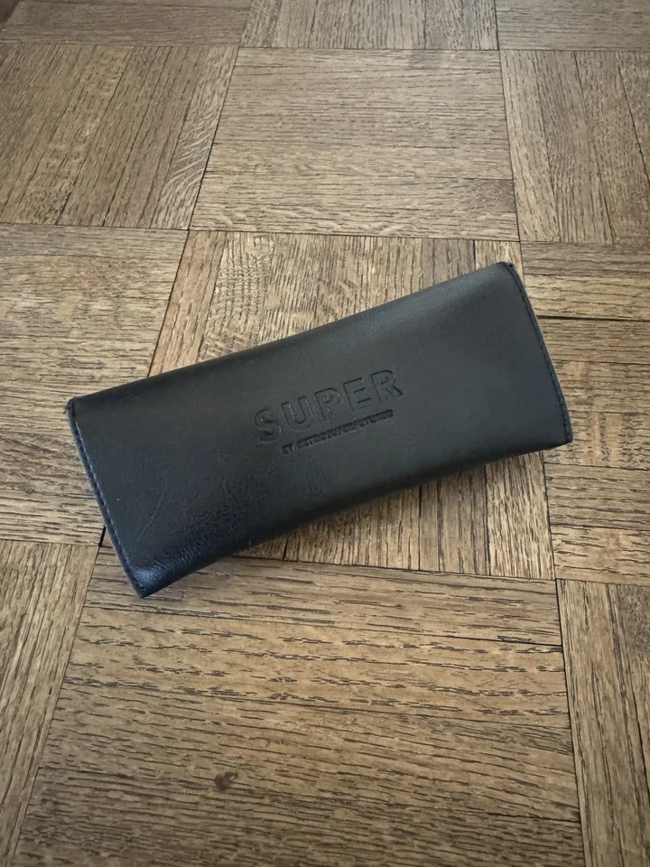 Gafas de sol Retrosuperfuture Drew Mama blancas RSF lentes negras unisex Foto 2 de 4