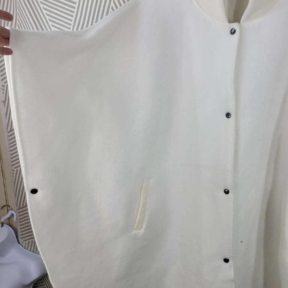 Abrigo con Capa de Vellón Vintage Talla Única Pequeña Mediana Grande XL 1X 2X Largo Blanco Cálido Foto 3 de 4