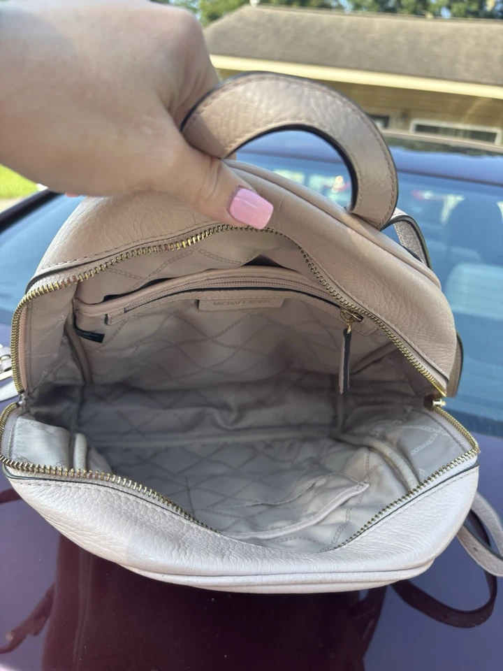 Michael Kors Women's Medium Backpack Purse - Image 3 of 4