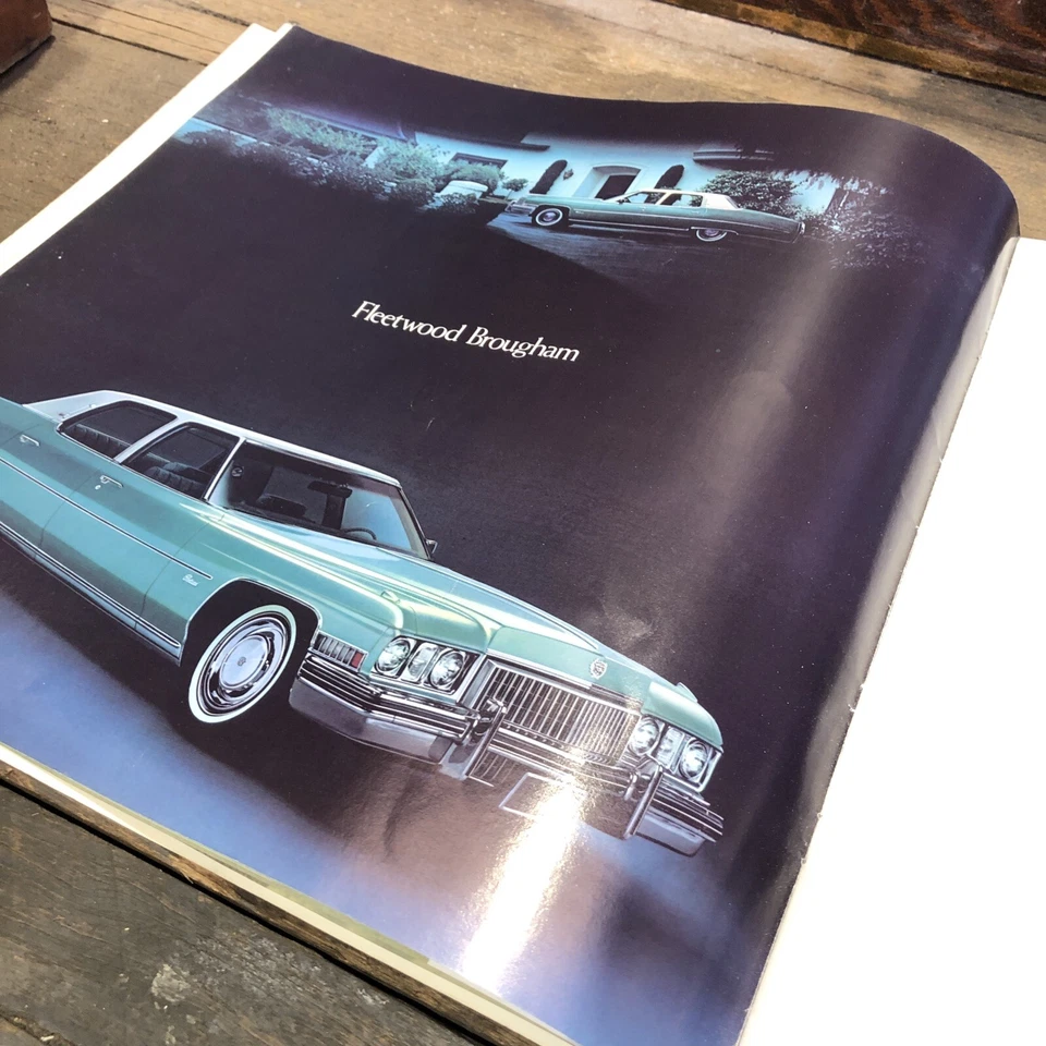 Cadillac 1973 Range Vintage Genuine Sales Brochure US Origin Large Format - image 4 of 4