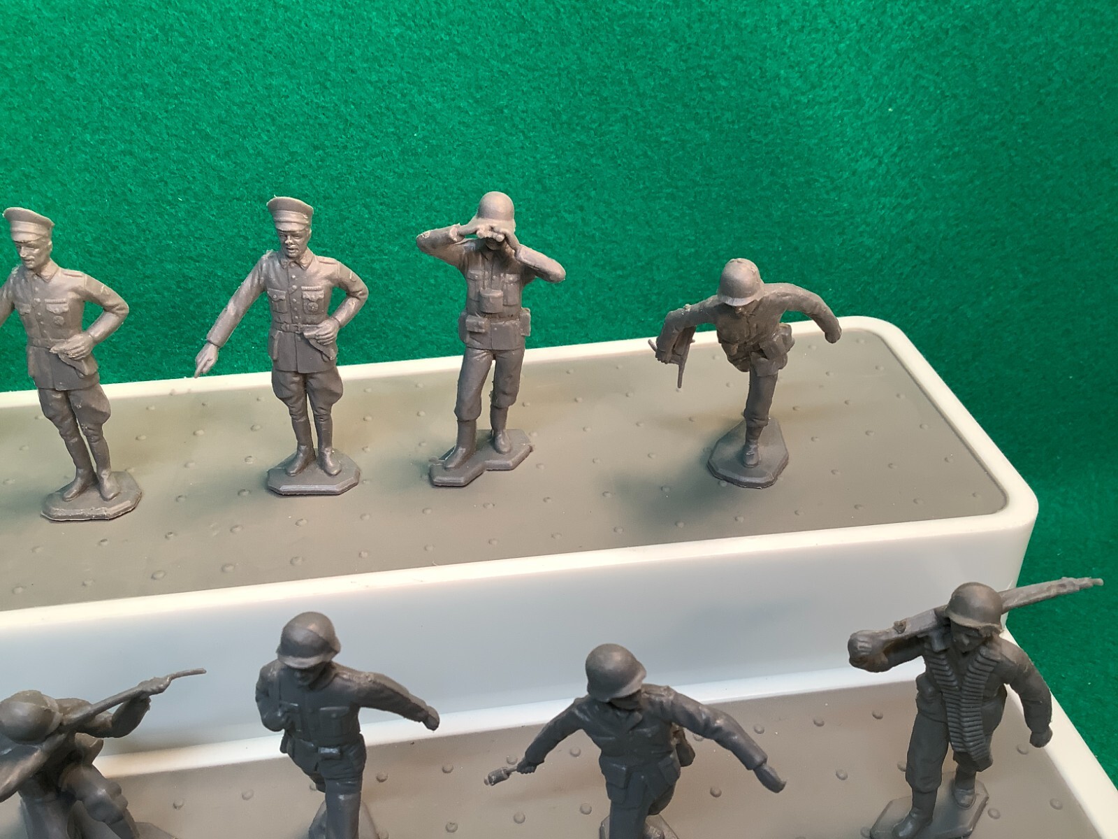 Picture 3 of 8