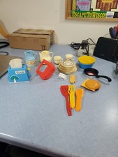 Vintage Chilton Toys Brand Children  s Toy Dishes Set Made In The USA