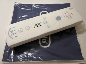 (専用)Wii リモコン型 クッション Wii MotionPlusセット Wii Remote Pillow | eBay