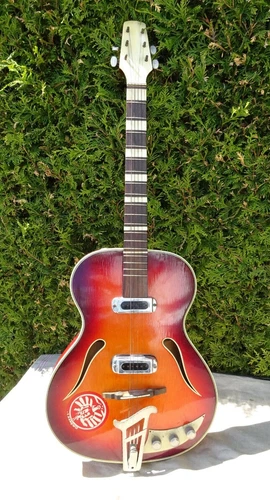 Gitarre DDR ca. 100 cm wohl Marma