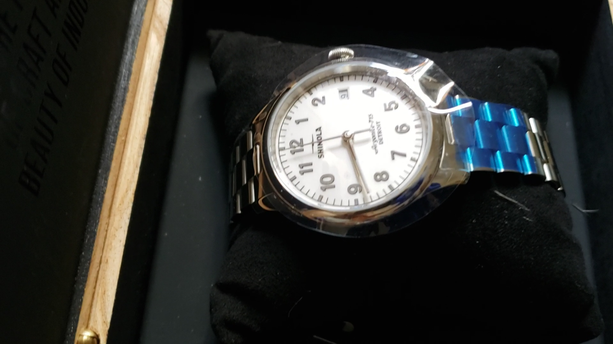 Women’s Shinola Vinton 38mm two tone stainless Shinola Vinton 38mm Watch - Heather Gray | Garmentory main image 4