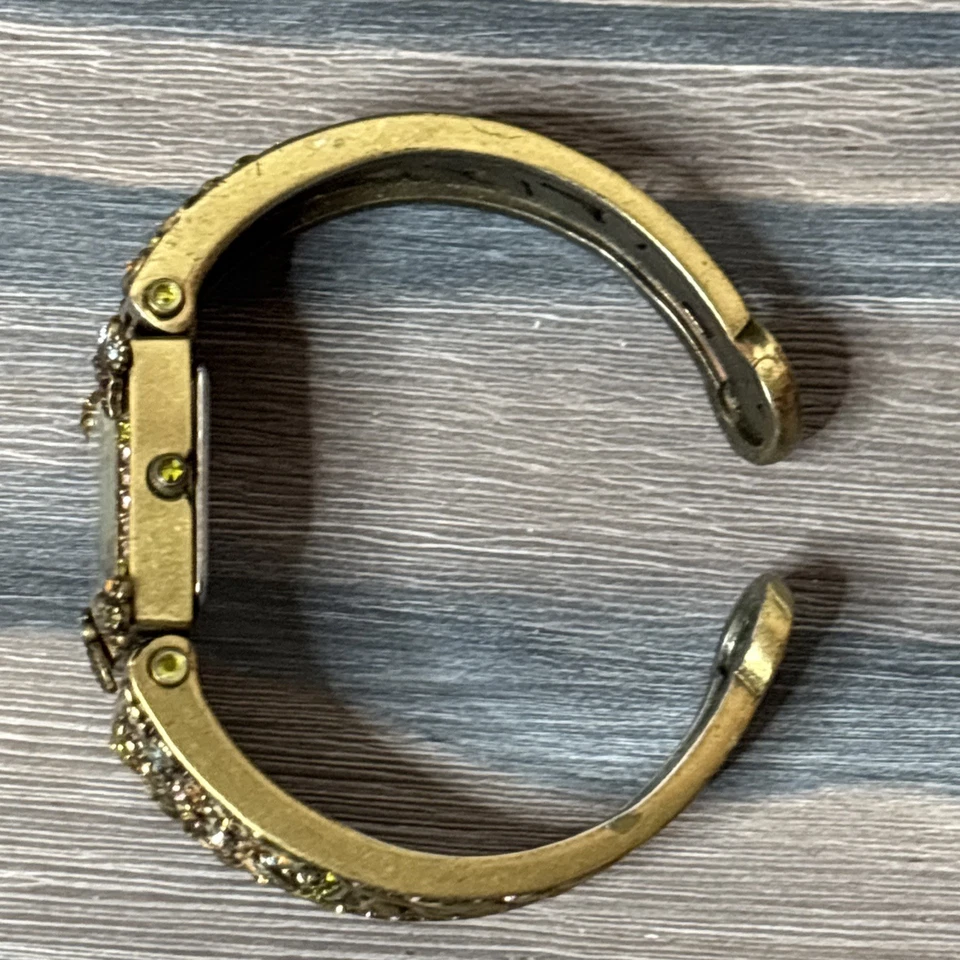 Heidi Daus B8320 女士袖口手表全新电池 22 毫米 7.5 英寸紫色表盘 G87 — 第 4/4 张图片