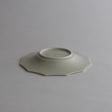 12-Sided Cup & Saucer Set "mellow" (Ivory)