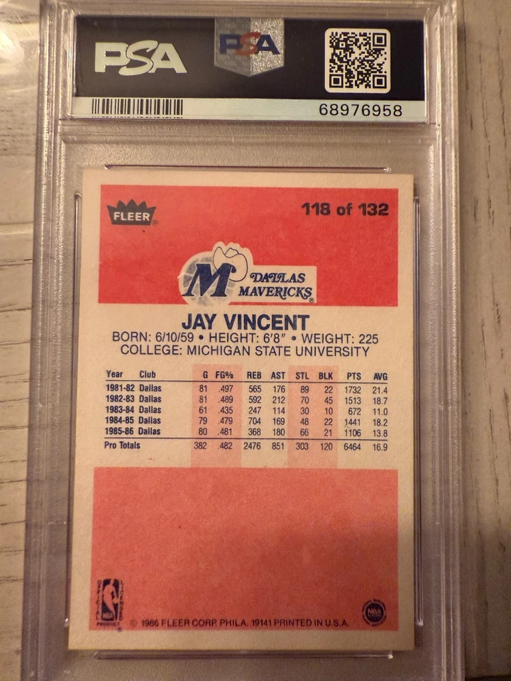 1986 Fleer Basketball #118 Jay Vincent Mavericks PSA 8 NM-MT - Image 2 of 2