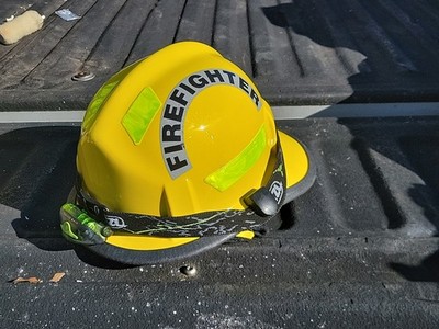 Cairns 360S Rescue Helmet W/ Tikka Light C-MOD Exc Cond