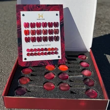 Blooming Red Cat Eye – 18 colors| Free Heart-Shaped Magnet Included