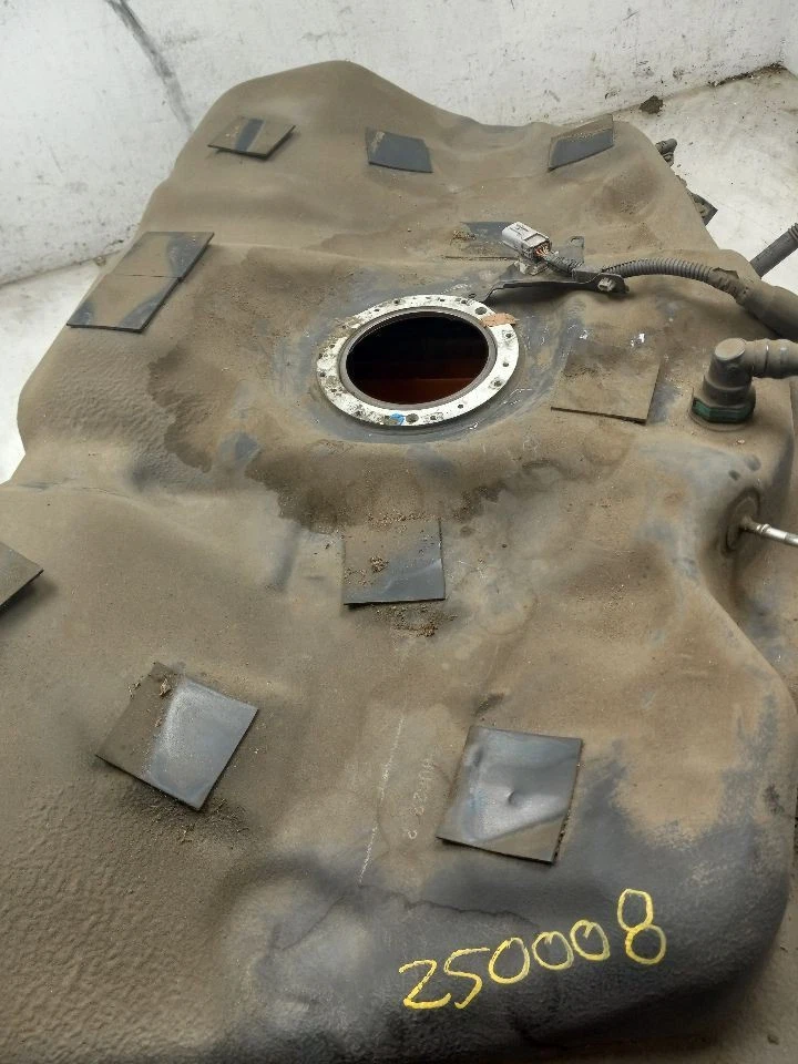 05 06 07 08 09 10 SCION TC FUEL TANK — 第 2/4 张图片