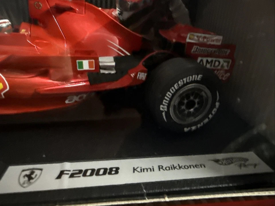 F1 Hot wheels Formula 1 - F2008 Ferrari - Kimi Raikkonen - die cast 1:18  NIB - Image 3 of 4