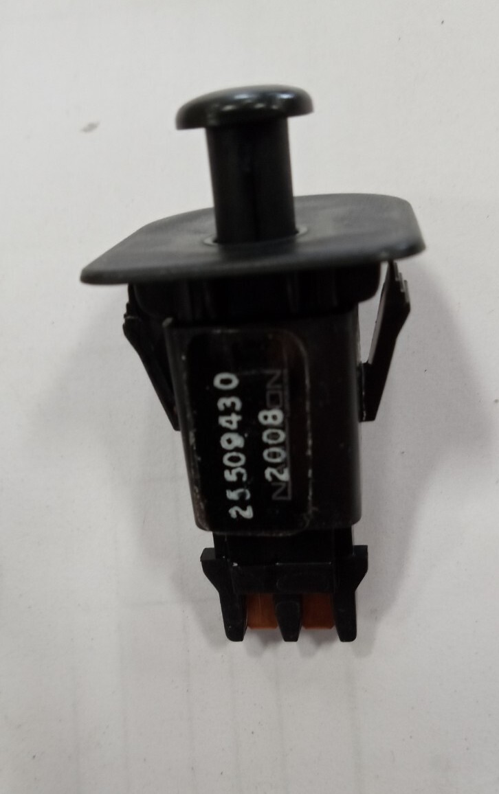 NOS OEM GM Chevy GMC Dash Glove Box Light Plunger Switch NOS OEM GM Chevy GMC Dash Glove Box Light Plunger Switch