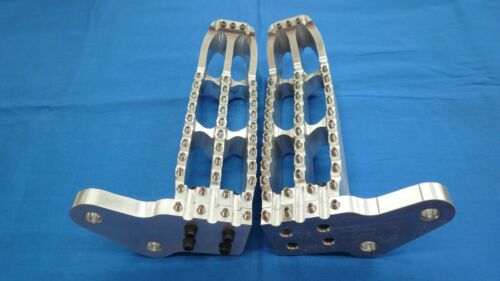 HONDA TRX 250R TRX250R BDT MOTORSPORTS BILLET FOOT PEG SET CLEAT DESIGN 1986-87 - Picture 3 of 4