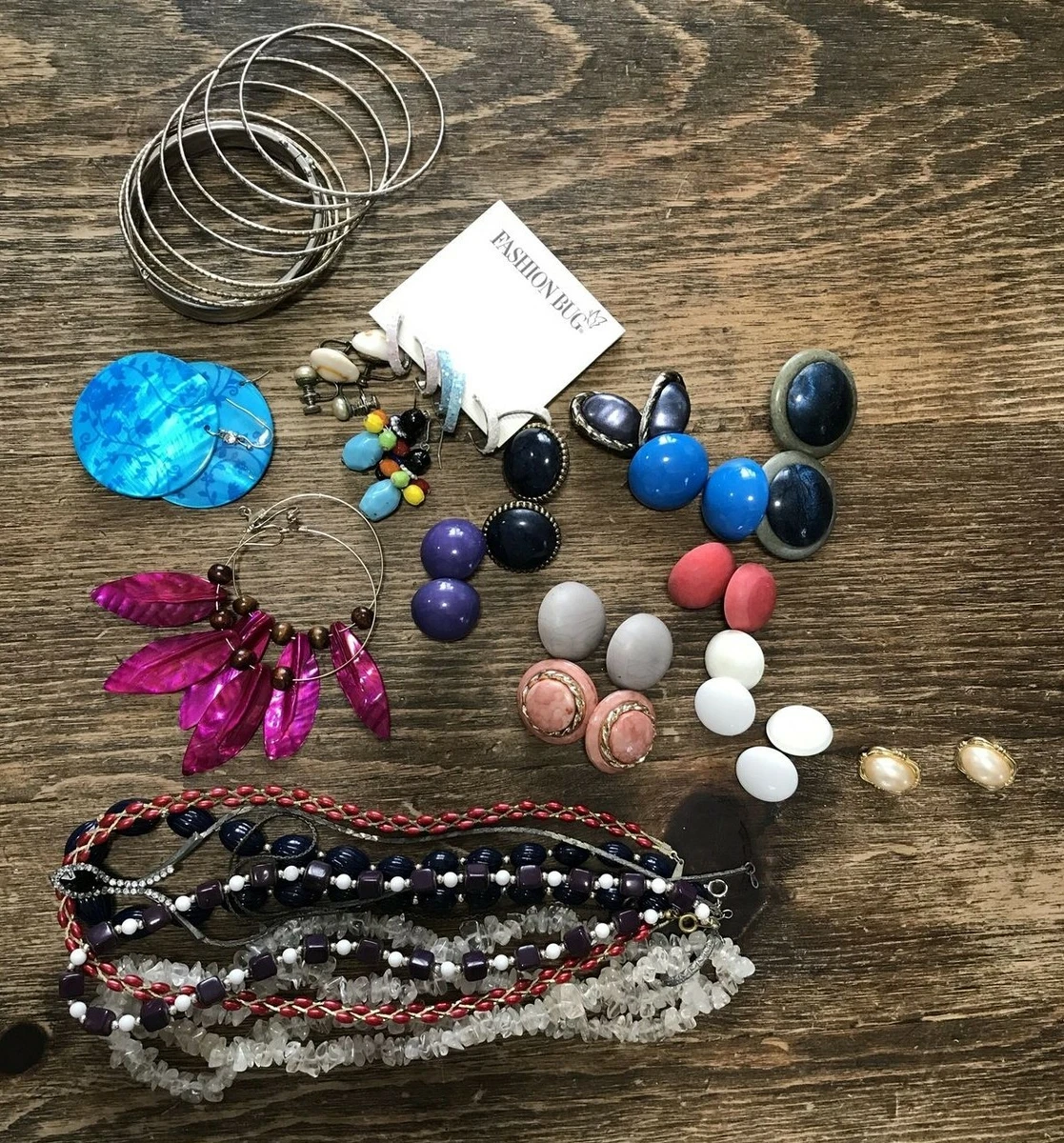 Trendy deals costume jewelry