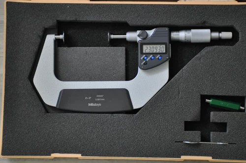 MITUTOYO DIGITAL DISC MICROMETER 2-3 INCH, MODEL369-352, NON-ROTATING SPINDLE