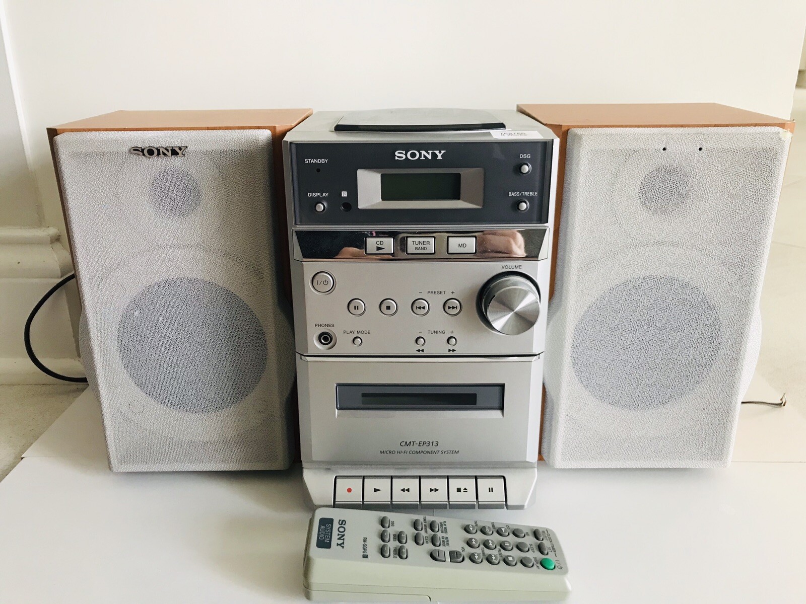 hifi music system with cassette deck