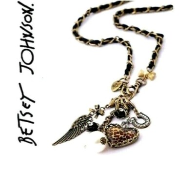 Rare Authentic Betsey Johnson ''Lovely Leopard'' Heart Carabiner Necklace USA