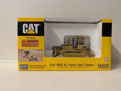 Norscot Caterpillar Cat D5G XL Track-Type Tractor 1:50 Scale DieCast Model 55131