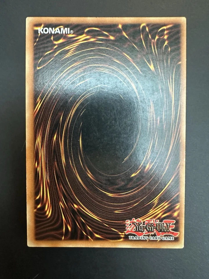 Yu-Gi-Oh Dark Hole LOB-052 Super Rare 1st Edition Spanish Near Mint - Image 2 of 2