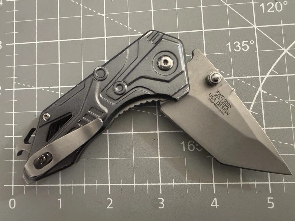 Cuchillo Plegable WARTECH PWT395BK Aluminio/Negro Mango con Botella Abierta e Interruptor Foto 2 de 4