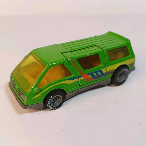 Hot Wheels Vintage Real Riders Dream Van XGW Light Green Gray Hubs Malaysia 1983