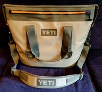 YETI Hopper Two 20 Soft Cooler: Field Tan / Blaze Orange *Excellent Condition*