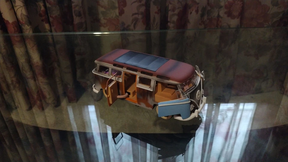Jada 1962 VW VOLKSWAGEN Van, Diecast Collectible - Image 4 of 4