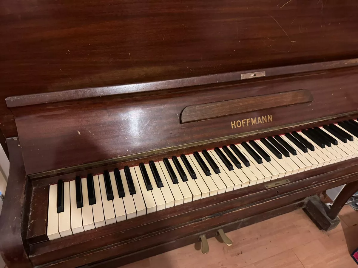 Hoffman 2024 upright piano